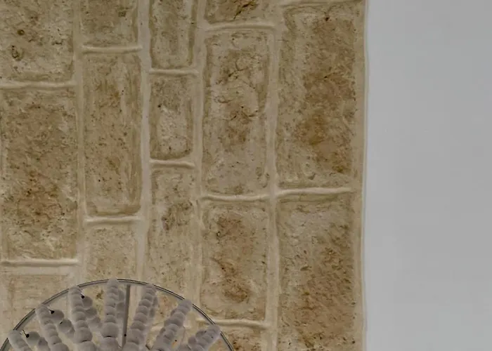 Perla Di Mola מולה די בארי